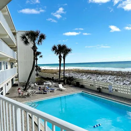 Aqua Villa Condo 204 Beachfront